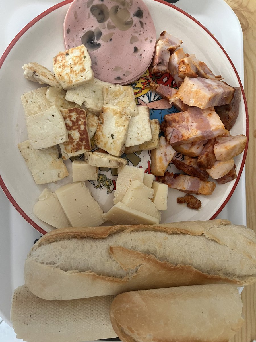qububo's tweet photo. imagine eating this good https://t.co/GbgifOVg8n