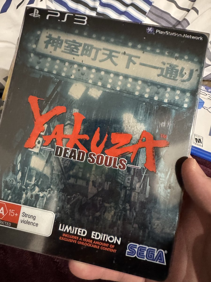 iamrysing's tweet photo. one of the best feelings was going to the second hand shops and grabbing those random ass limited edition versions https://t.co/WksWTqh1yW