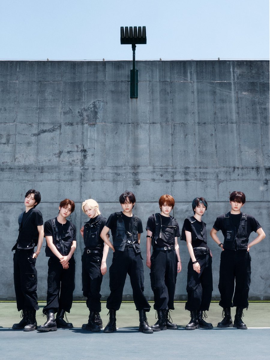 alycorde02's tweet photo. I still can't believe this group is real and exist akzkkkxkzkxj feels like a dream

#AEN #KAIRA #HARU #KYUHYUN #JUNSEO #BOMIN #JIYONG #HARUTO https://t.co/EFEdWokLRl