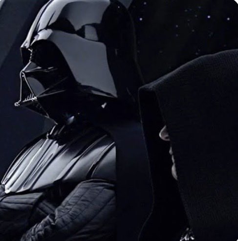 CaramelApples16's tweet photo. Good Thursday #thursdayvibes Within the Galactic Republic, the #Jedi appeared 2 wield immense influence. They shortly faced internal divisions stemming from differing opinions about #AnakinSkywalker ,permeating #TheOrder which soon ushered in the #Sith 👉🏽 https://t.co/mwazB3lrCt https://t.co/a9vGhMlInD