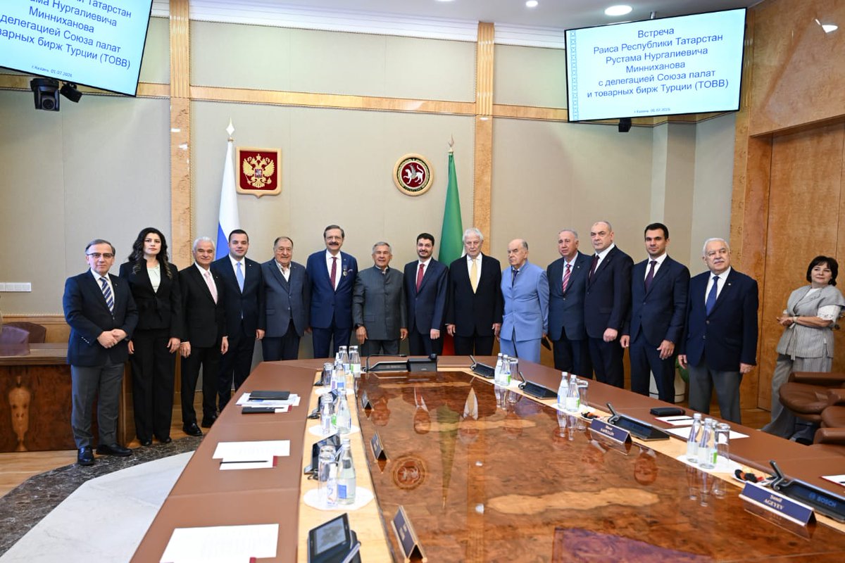 TC_KazanBK's tweet photo. 29 Haziran-1 Temmuz tarihlerinde Kazan'ı ziyaret eden Türkiye Odalar ve Borsalar Birliği (TOBB) Başkanı Sayın Rifat Hisarcıklıoğlu ve beraberindeki heyetin temas ve programlarına eşlik ettik.

İktisadi ve ticari alanda güçlü iş birliği 🤝

@TOBBiletisim https://t.co/4m7rYGtfJL
