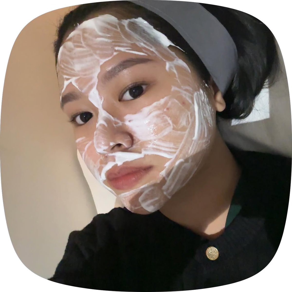 dorapenem's tweet photo. beauty is pain rasanya kaya skintest 100x tapi di muka dan tiap bulan🥲 https://t.co/oS63Ad4TLb