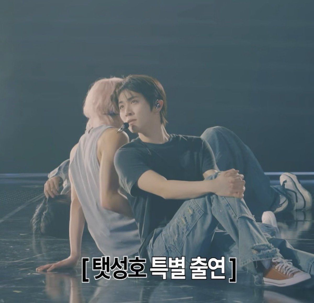 keomtok's tweet photo. 써방명 다 뺏김 https://t.co/DUztxgRHPz