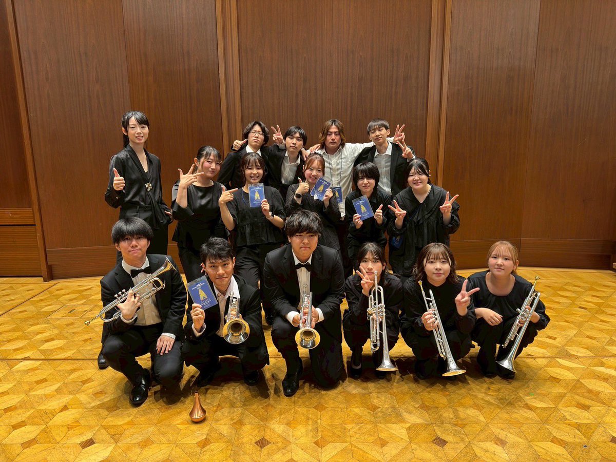kunitachi_tp's tweet photo. 「くにおん100フェス！」無事終演いたしました🎺✨

100周年という大きな節目の演奏会に出演できたことを、とても嬉しく思います。

ご来場いただいた皆様、ありがとうございました！！ https://t.co/3qnJMqZXsO