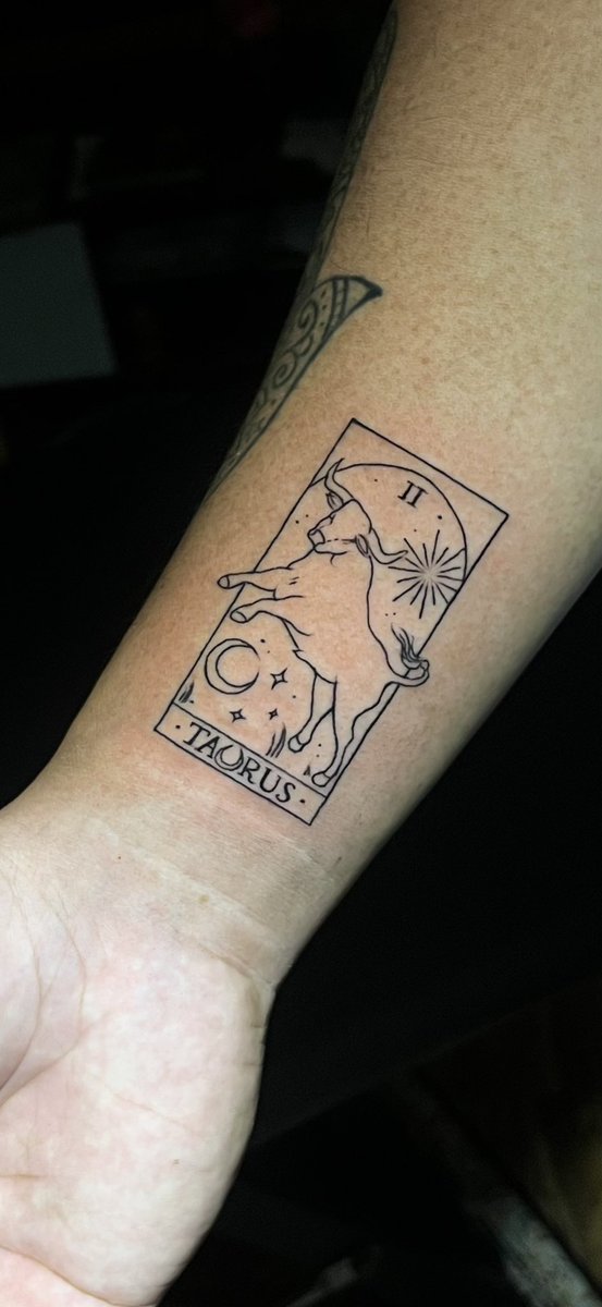 twrlngcapybara's tweet photo. itch was itching...welcum to the fam ig? https://t.co/TuLAX2qGXX