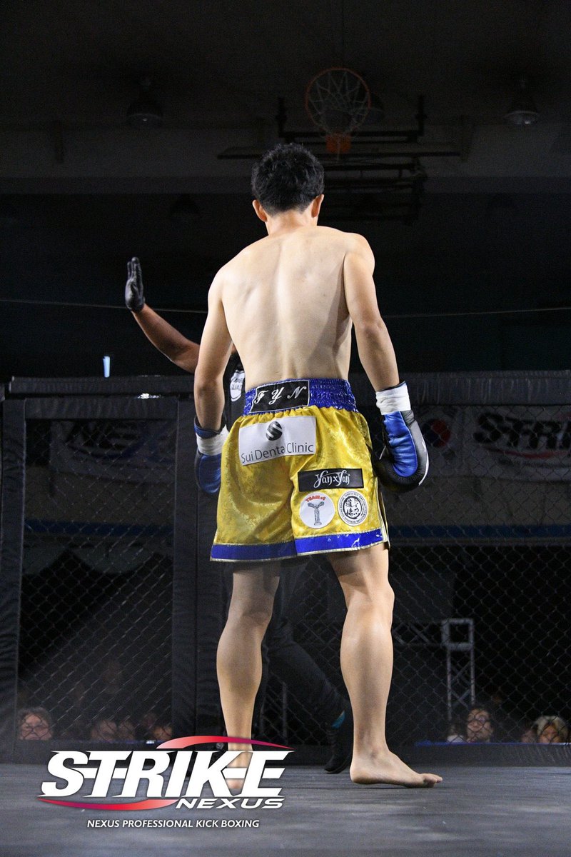 YanxYanOfficial's tweet photo. 今回、せーやの先輩でも、あり
ボクサーの白石永吉選手の応援スポンサーとして、
YanxYan参加しました！

見事な勝利！

おめでとう御座います🥳㊗️

実は今回の曲も白石永吉選手の
曲として、
せーやが気合いを入れて作りました！

今後ともヤンヤンは応援していきます！

https://t.co/Kq3Z0iDCwv https://t.co/UFTvjLBEaY