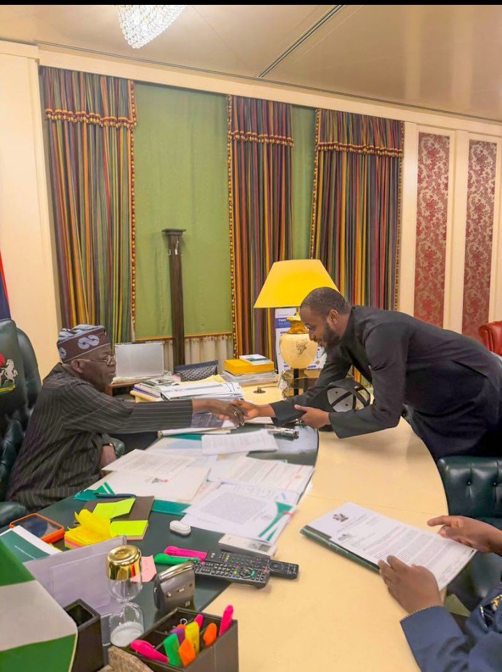 Rayyan_Tukur's tweet photo. Hon @Abunaah notable accomplishments spans across political leadership, youth empowerment, education, and grassroots community support.

Kowa Na Mu Ne is leading frameworks to increase youth inclusion and active participation in political discourse and governance. https://t.co/QISmYVXTFe