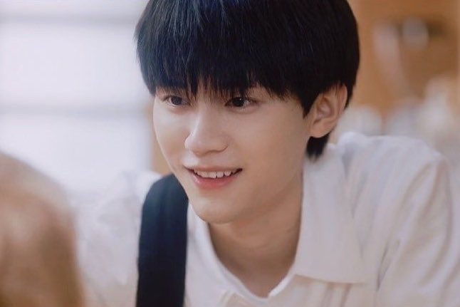 하이 tweet media
