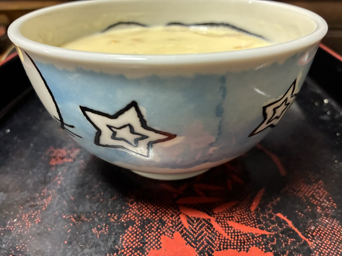 utaitoi61598's tweet photo. #やらかし飯 

今週のやらかし飯
・アップルマンゴーフルーチェ（約300g）

誰もが1回は夢見るよね！フルーチェ爆食い！
叶えちゃいました。写真の下手さは勘弁してください https://t.co/gMAwxn0ilq