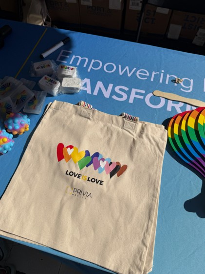 PriviaHealth's tweet photo. What a fantastic day at the @CapitalPrideDC Festival! 🌈

Thanks to everyone who stopped by Privia's booth to connect with our team. We had a blast meeting so many amazing people &amp; sharing Privia career opportunities. Check out our favorite moments! 📸

#CapitalPride https://t.co/ViR8t7z0uJ