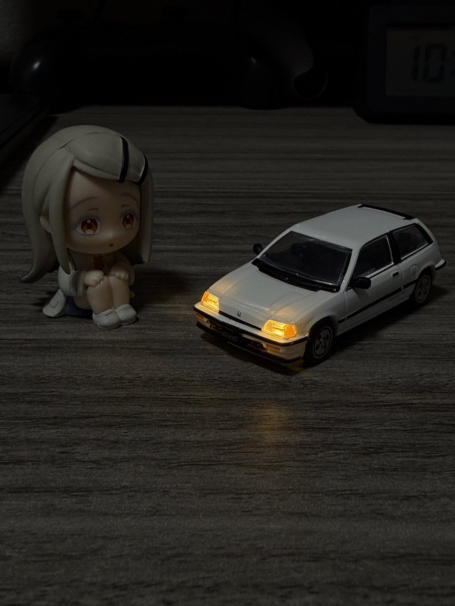s2k___46II's tweet photo. ガチャのワンダー
ライトがけっこうそれっぽい感じで光る https://t.co/6DBMsYYux2