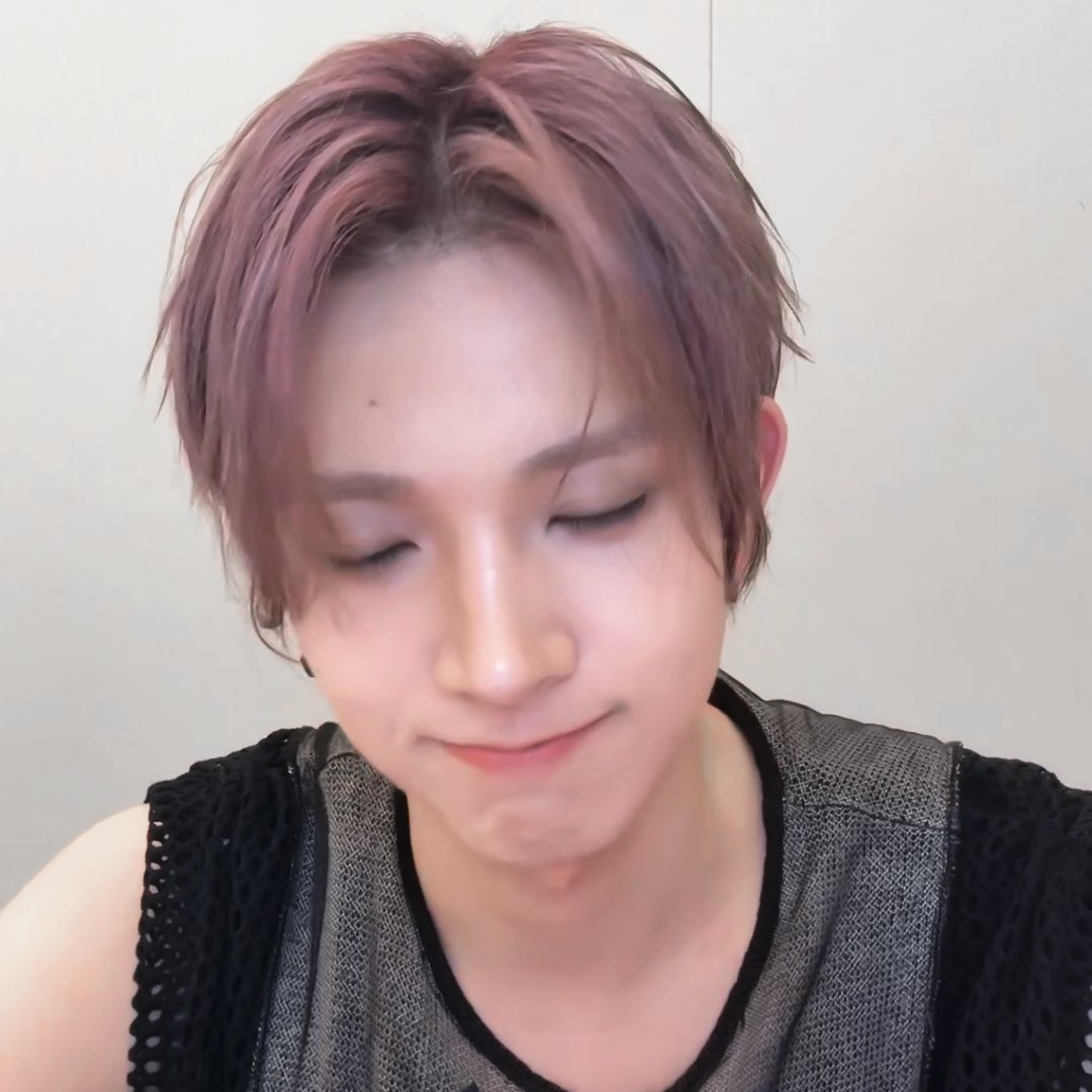 heeaceous's tweet photo. #EVAN #HEESEUNG https://t.co/ZsSO4kqdNB