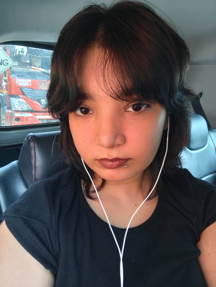 chuuscores's tweet photo. this is my when u get a banger selfie moment https://t.co/TgqfoSOABn