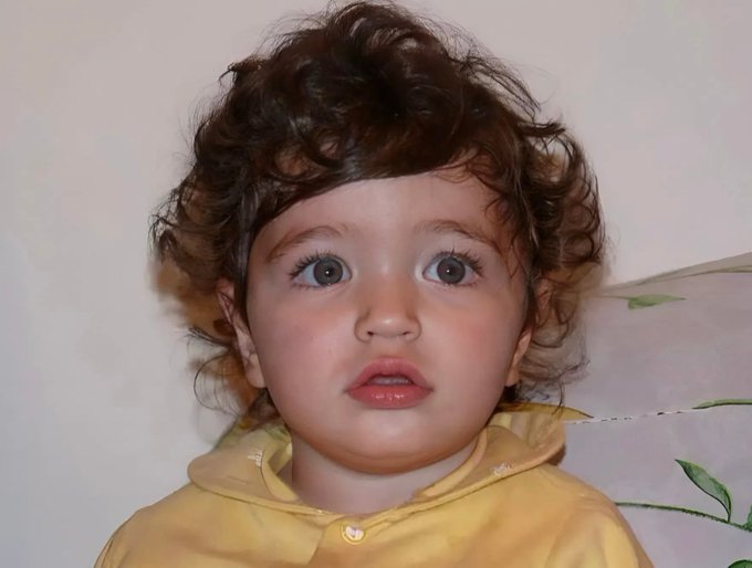 golnar_sharifii's tweet photo. اگر بود امروز ۲۰ساله میشد... 
#سارینا_اسماعیل_زاده https://t.co/ZWls7CwwQq