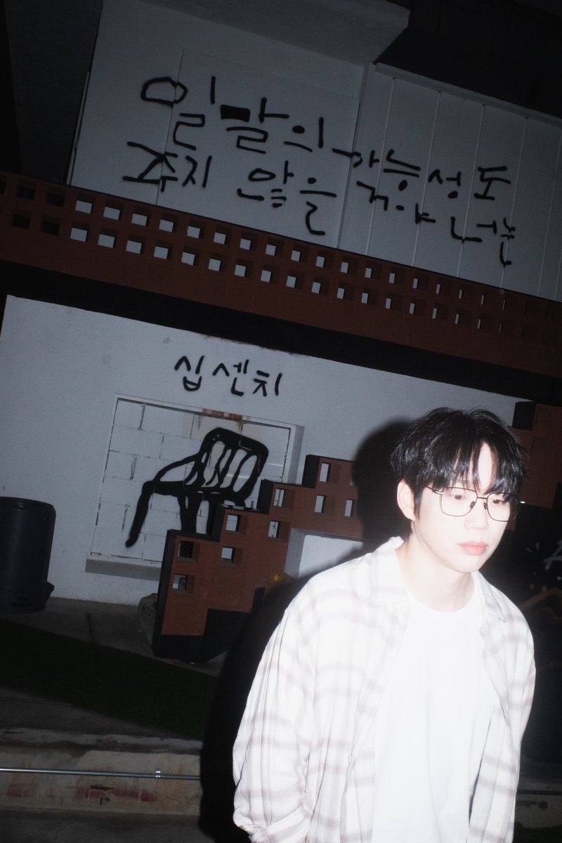 tocentiner's tweet photo. 이게왜비컷 시력검사할때됐나봐? https://t.co/1z3nD36lCo