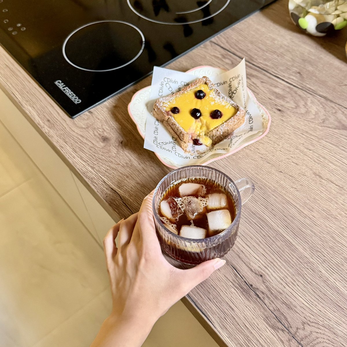 ipzoer's tweet photo. 🫐🍞☀️ https://t.co/ZAjyh79Djy