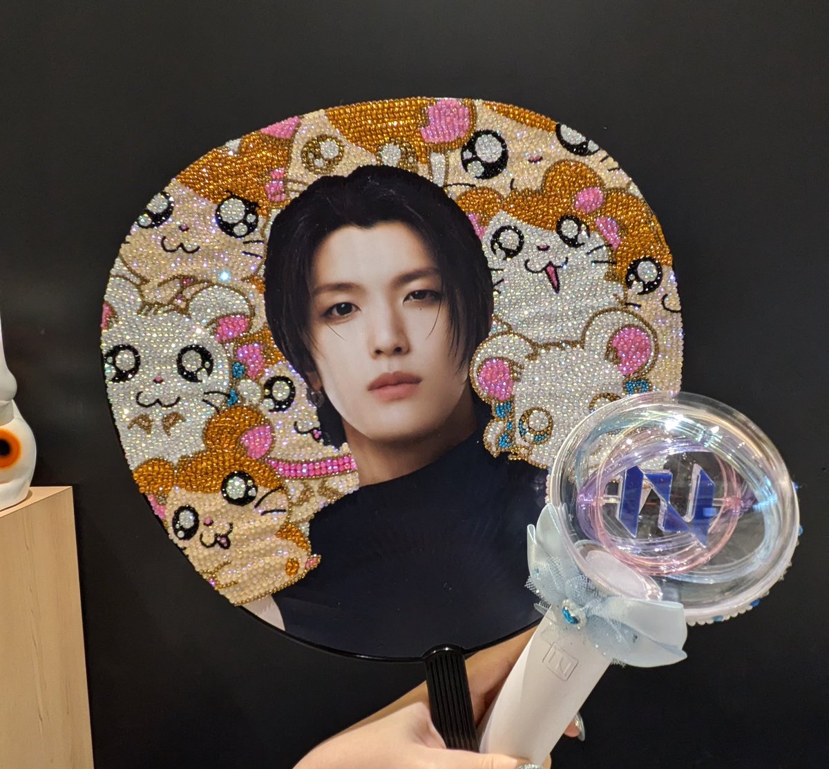 11gotothetop's tweet photo. 私の歴代デコうちわも誰か見て🥹
いつかりひろむでキキララとかやりたい https://t.co/rDTKooXphR