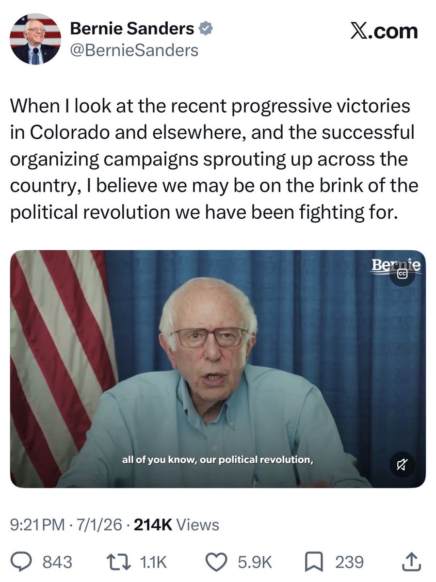 mattyglesias's tweet photo. The people who are focusing their energy on primary challenges to incumbents in safe blue seats somehow want to *also* carry the mantle of being the “fighters” against Trump and to me it does not compute. https://t.co/EHl4o0ezG4
