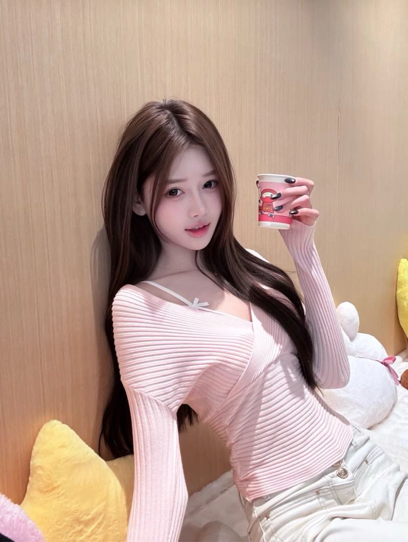 chnhohn849984's tweet photo. #线下#杭州#萝莉#女大#圈外
🌷年龄：06
     身高：170
🌷体重：45kg
        3C：C
🌷特长：🐍/代开
🐧：737704350

希望你是为我而来   
真实资料 可爱女友
耐心温柔 乖巧听话 https://t.co/zdGUQrmmO3