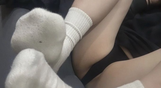 thenamesalmo's tweet photo. 아가 누나랑 재밌는거 할까? ㅎㅎ #맘눌뎀 #섹시 #섹트 https://t.co/lKmBujpdeB