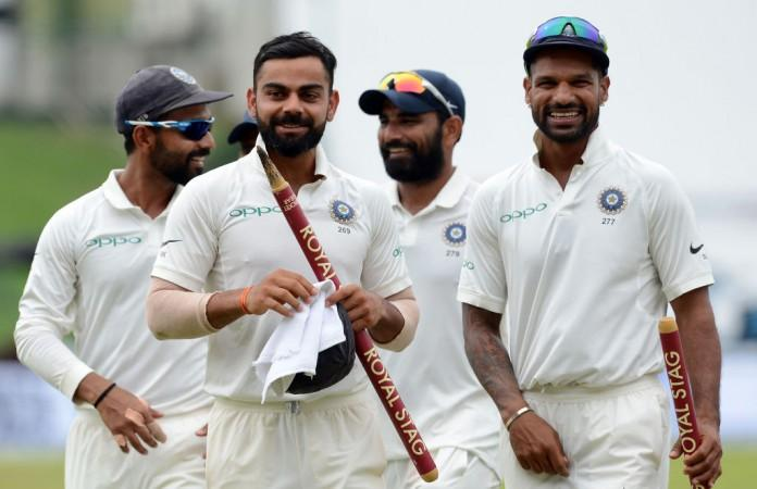 Crikipedia_1's tweet photo. The last time India toured Sri Lanka for a Test series, Virat Kohli's men left no room for doubt, registering a dominant 3-0 clean sweep. 💪🏏
Can Team India recreate that magic on their next tour? 👀
#SLvsIND #TeamIndia #ViratKohli #TestCricket https://t.co/Uip2ExUq30