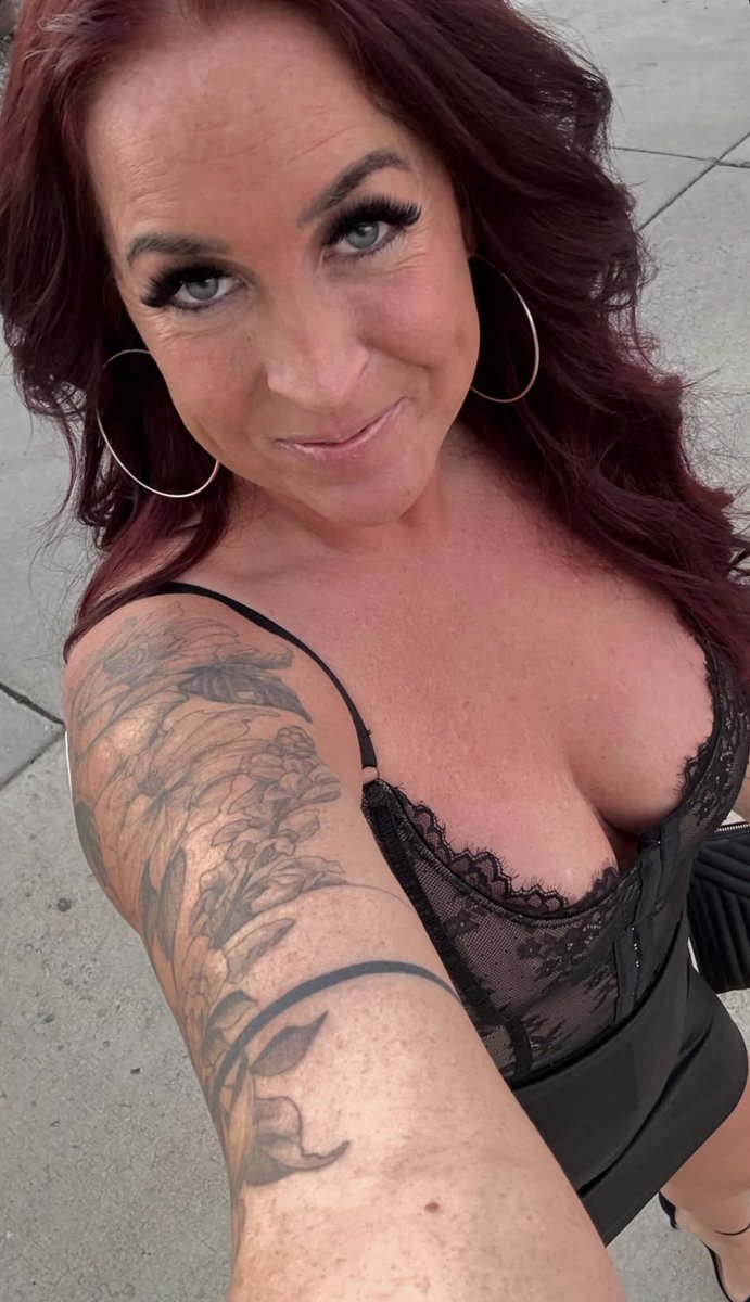 AmyMoore574's tweet photo. I'm 53

If you enjoy my pictures, at least let me know your age https://t.co/cjiClRlIEo