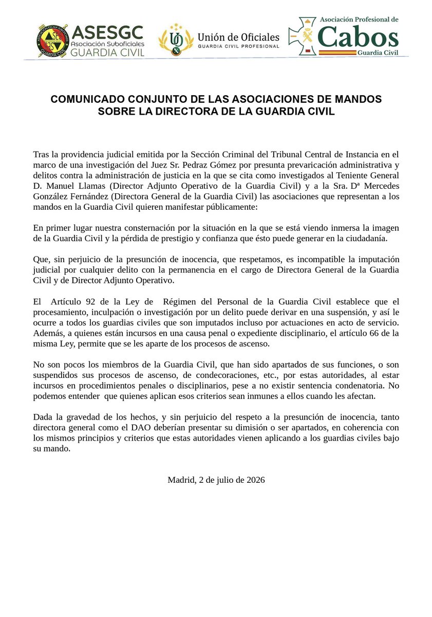 ASESGC's tweet photo. #ÚLTIMAHORA 🔴 Asociaciones de mandos de la Guardia Civil: "En coherencia con los mismos principios y criterios que estas autoridades vienen aplicando a los guardias civiles bajo su mando, tanto la directora general como el DAO deberían presentar su dimisión o ser apartados". https://t.co/KWx21BZswo