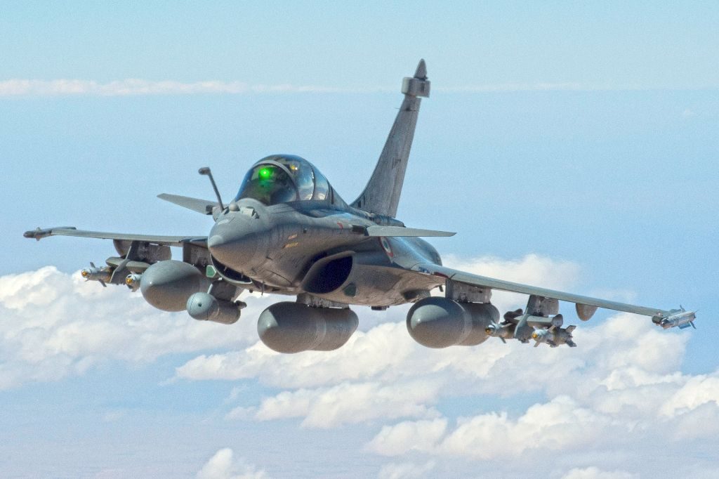 stationsj070's tweet photo. Jika 'fast track' menerusi pesawat tempur Gen4.5...

Apa pilihan yang kita ada?
- Eurofighter
- F-16V
- Gripen E/F
- J-10CE
- KF-21 Blk 1/2
- Rafale F4

Saya pilih Rafale atau KF-21.

(imej:kredit pd pemilik) https://t.co/yCtr4U1VAH