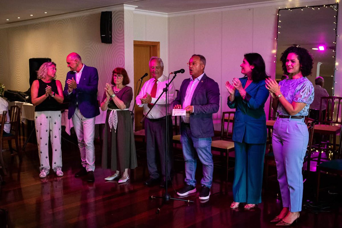 munfunchal's tweet photo. Realizou-se, a 29 de Junho, com a presença do presidente da Câmara Municipal, Jorge Carvalho e da vereadora Helena Leal o almoço-convívio  de encerramento do ano lectivo da Universidade Sénior do Funchal. https://t.co/0R14CKLb9g