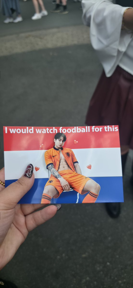 JKsLeftKnee's tweet photo. Forever cherishing this freebie https://t.co/pokg6sC8K3
