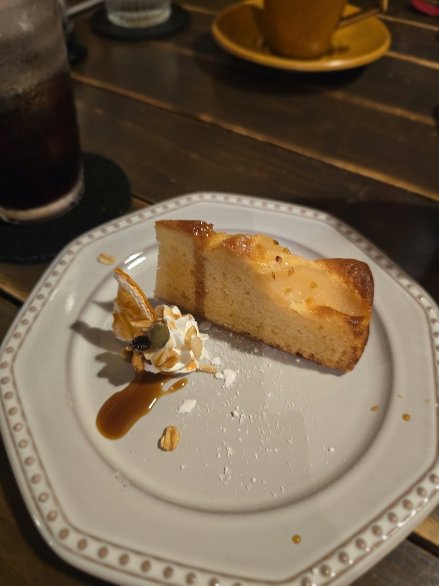 kkoshidesu's tweet photo. 今日も仲良しサポさんと#SunPlusCafeさんでランチ🥰
家ではやらないスコッチエッグ、めちゃくちゃ美味しかった😍
そして七夕の短冊に願いを込めて、今年こそJFL昇格と書きました(写メ取り忘れ)
マスターさんとも少しずつお話ができるようになって…🤗
可愛い缶バッチもGET💕
#FC刈谷
#SunPlusCafe https://t.co/IKpU7COZcq