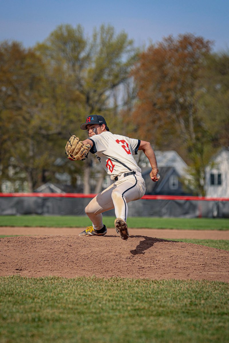hmhsbaseball tweet picture