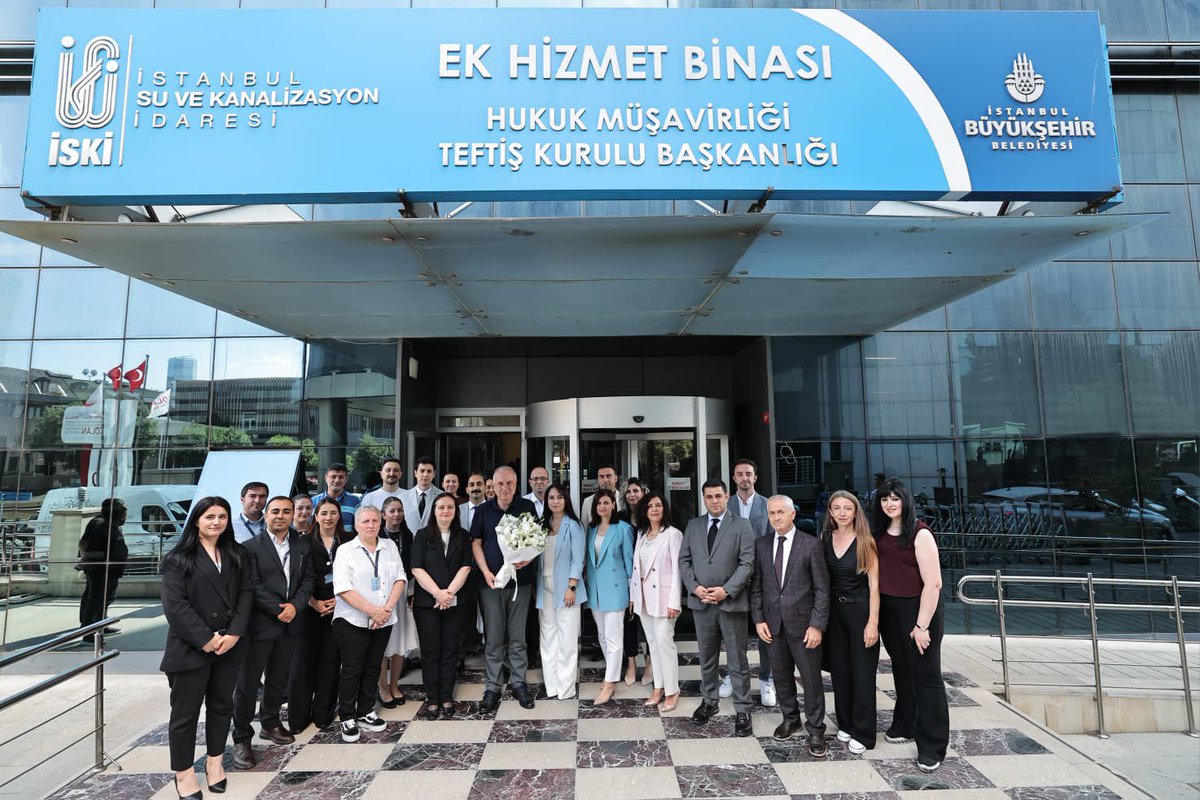 SafakBasa's tweet photo. 📍 Hukuk Müşavirliğimizi ziyaret ederek mesai arkadaşlarımızla bir araya geldik. Devam eden hukuki davalarımız hakkında  1. Hukuk Müşavirimiz Av. Gülnaz Erdem’den detaylı brifing aldık. 

📊 Haftalık İSKİ Yönetim Kurulu Toplantımızı da Hukuk Müşavirliğimizde gerçekleştirerek gündemimizde olan konuları karara bağladık.

🤝 Ortak aklı esas alan yönetim anlayışımızla İstanbul'umuz için çalışmaya devam ediyoruz.