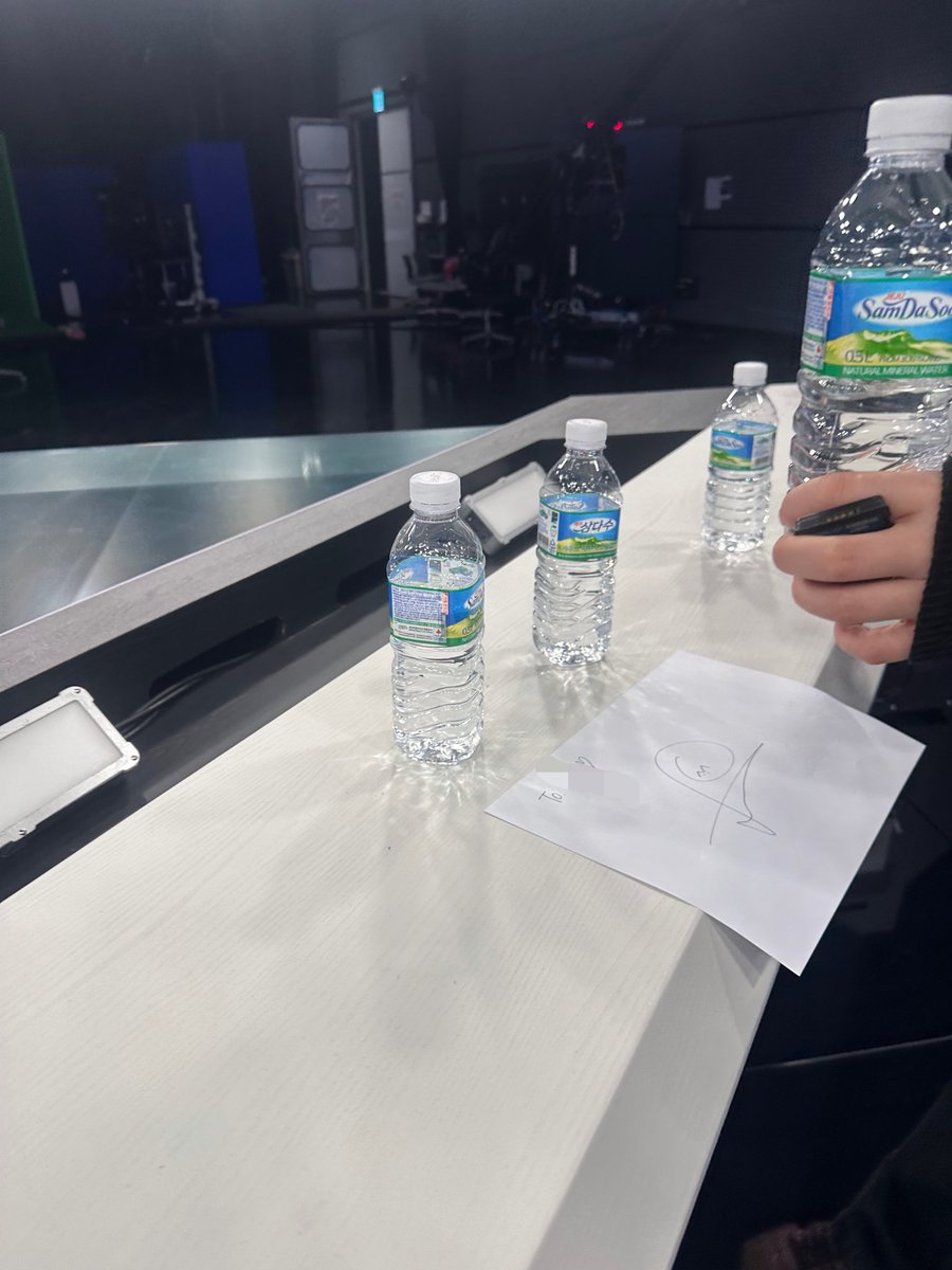 개똥이 tweet media