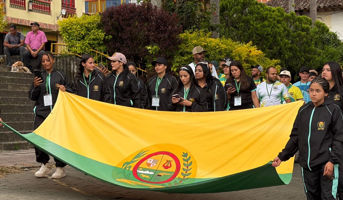 IndeportesAnt's tweet photo. En el municipio de Ituango fueron inaugurados los Juegos Deportivos Campesinos subregional de Norte y Bajo Cauca, y ya se vibra con las competencias que van hasta el domingo 5 de julio.

Clic aquí para leer 👉🏼https://t.co/CCJ8wTj4Ua https://t.co/4bjk09N4yk