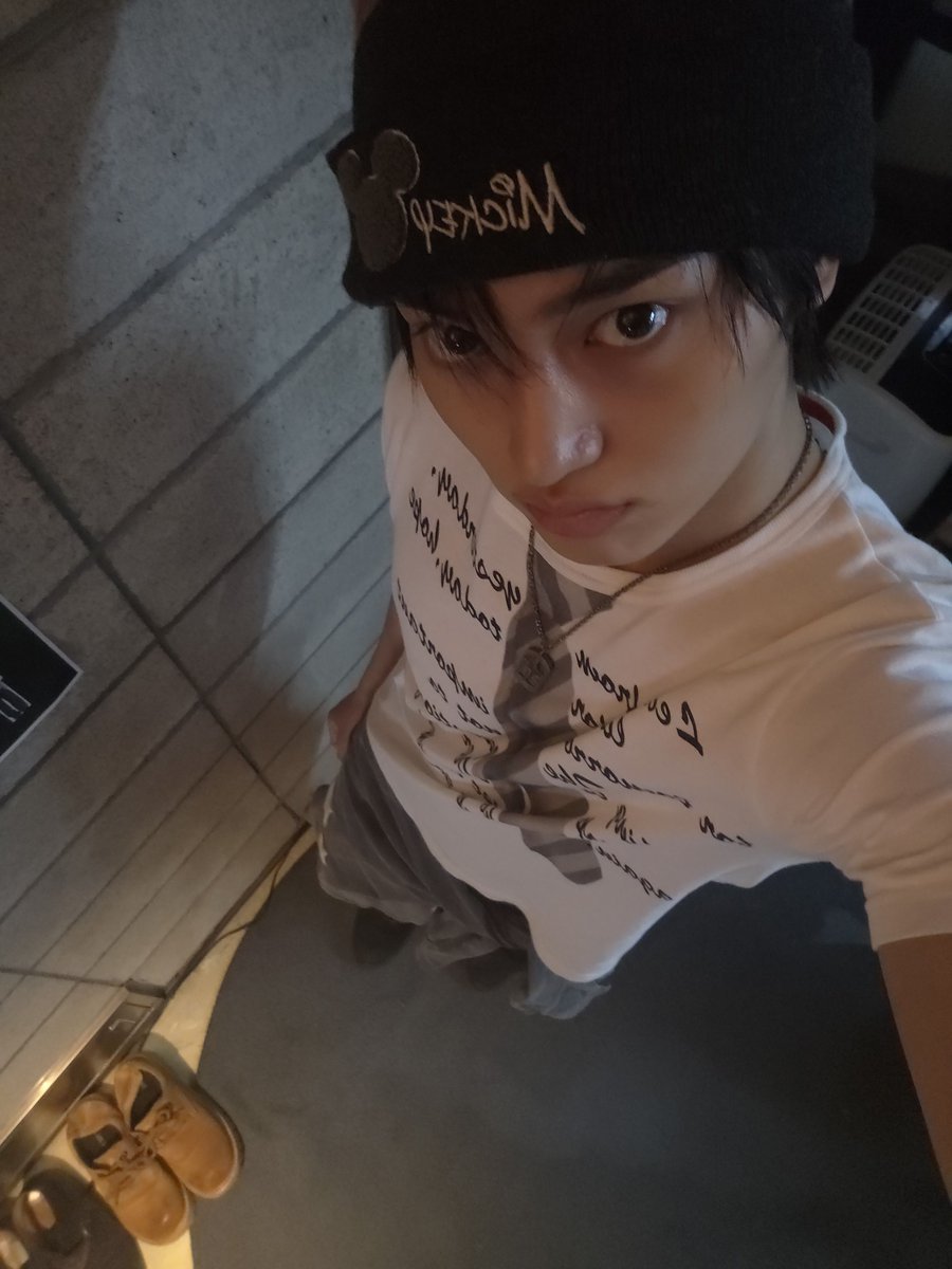 tyoungskies's tweet photo. i love this look of taeyoung so much. come on give us more https://t.co/wlSZhWQtlx