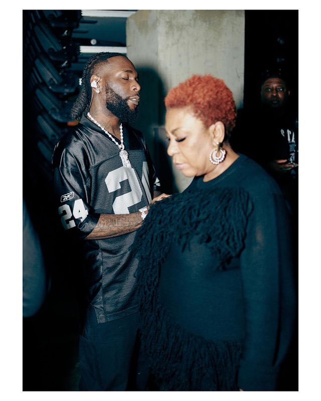 1BENNY7G's tweet photo. “happy birthday, my son. you continue to make me proud every single day. may God keep protecting, guiding, and elevating you as you walk in your purpose. keep shining, Damini. i love you always. 🎉❤️” — Mama Burna via IG. https://t.co/ry7avJusPa