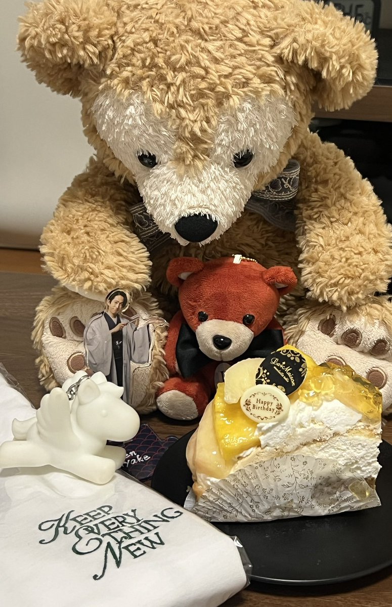 maximum_896's tweet photo. お誕生日おめでとうございます。
あなたがいつも幸せでありますように。
☺️🧡
#三宅健誕生日
#三宅健誕生祭2026 https://t.co/GT1quMJjtj