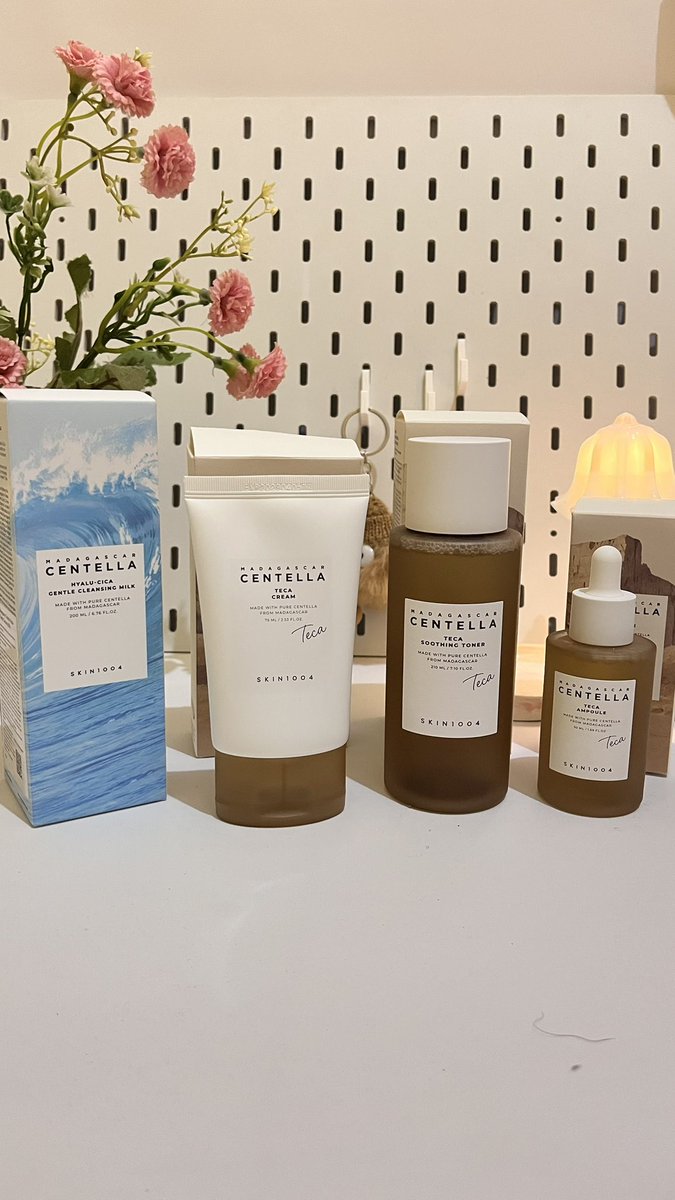 fayepearll's tweet photo. take all 390 deh nett nyak dom cikarangg #preloved #skin1004 https://t.co/8flcv8FvZJ