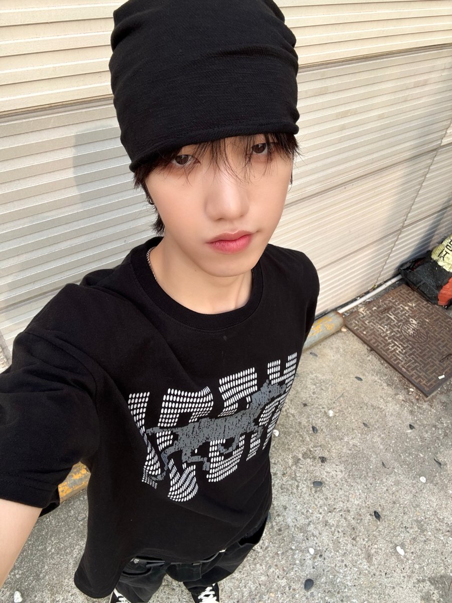 TRENDZ_OFFCL's tweet photo. [#라엘] 내일 하루도 열심히 보내고 말테다!

#FROM_TRENDZ #TO_FRIENDZ #TRENDZ #트렌드지 https://t.co/lIaa08mLYe