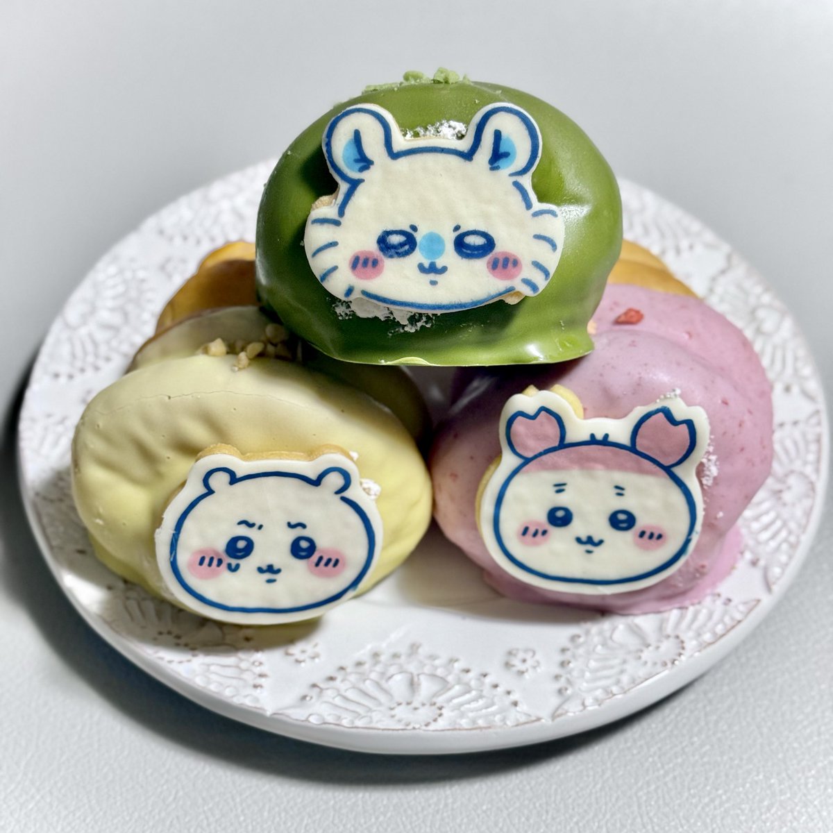 noumenhanako's tweet photo. コロネ食べ納め💨
ちいかわベーカリーのパンの中で1番好きだから販売終了悲しい😭

海外から来店する人が多いからか予約がJapan Ticketに移行してほんっっっとに使いづらいからローチケに戻してほしい

＿人人人人人人人人人人人人人＿
＞　ローチケに戻してほしい　＜
￣Y^Y^Y^Y^Y^Y^Y^Y^Y^Y^Y^Y￣ https://t.co/zmwfqMxLDk