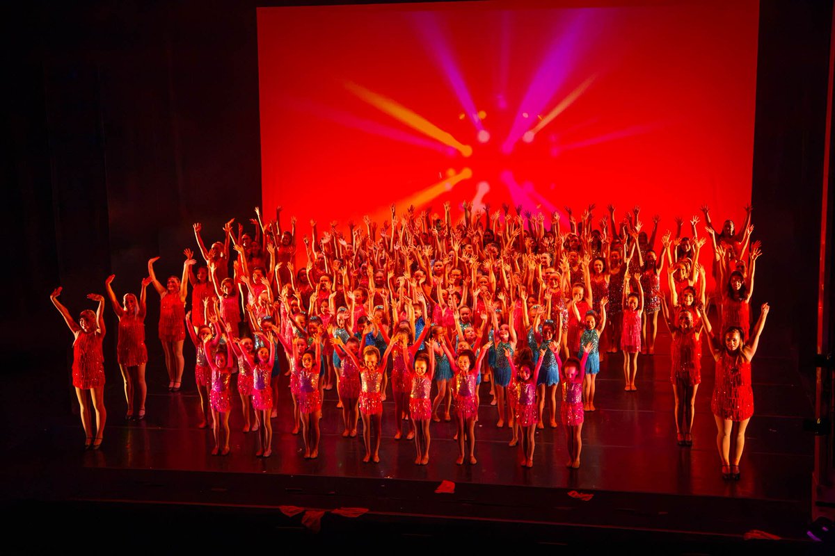 AbdnInspired's tweet photo. Review: Elevate Reaches New Heights at His Majesty's Theatre 

Read the full review: https://t.co/NLDCit1BPz 

@APAWhatsOn 

#whatsonaberdeen #hismajestystheatreaberdeen https://t.co/gtbhcm4Nyc