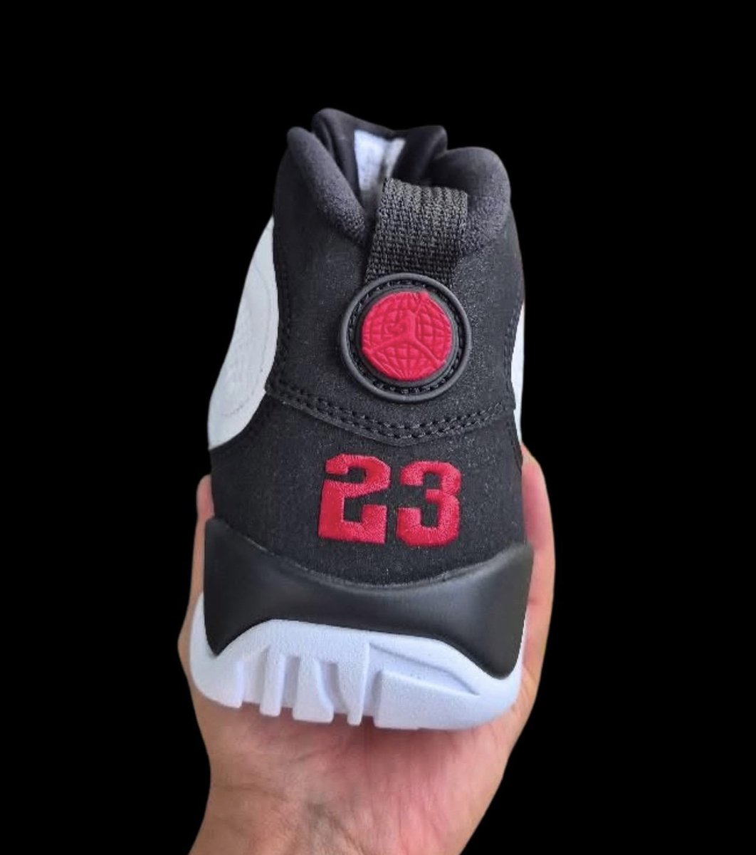 SneakerScouts's tweet photo. Release Date: Air Jordan 9 'White/Black/True Red' - August 29, 2026 |$215| 

https://t.co/TqvyVnGzCg https://t.co/JCM2QkJrOz
