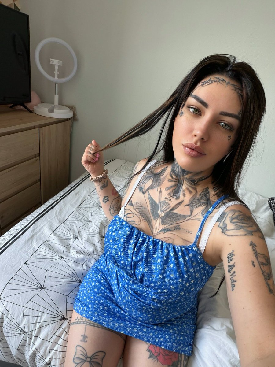lena_la_tatouee