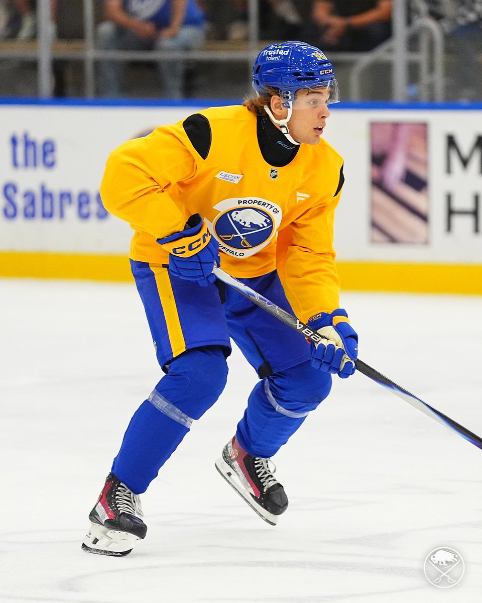 BuffaloSabres's tweet photo. Doman Szongoth is just the fourth Hungarian player drafted in the @NHL and has the custom skates to show! 🔥 https://t.co/MABGNxvc8M