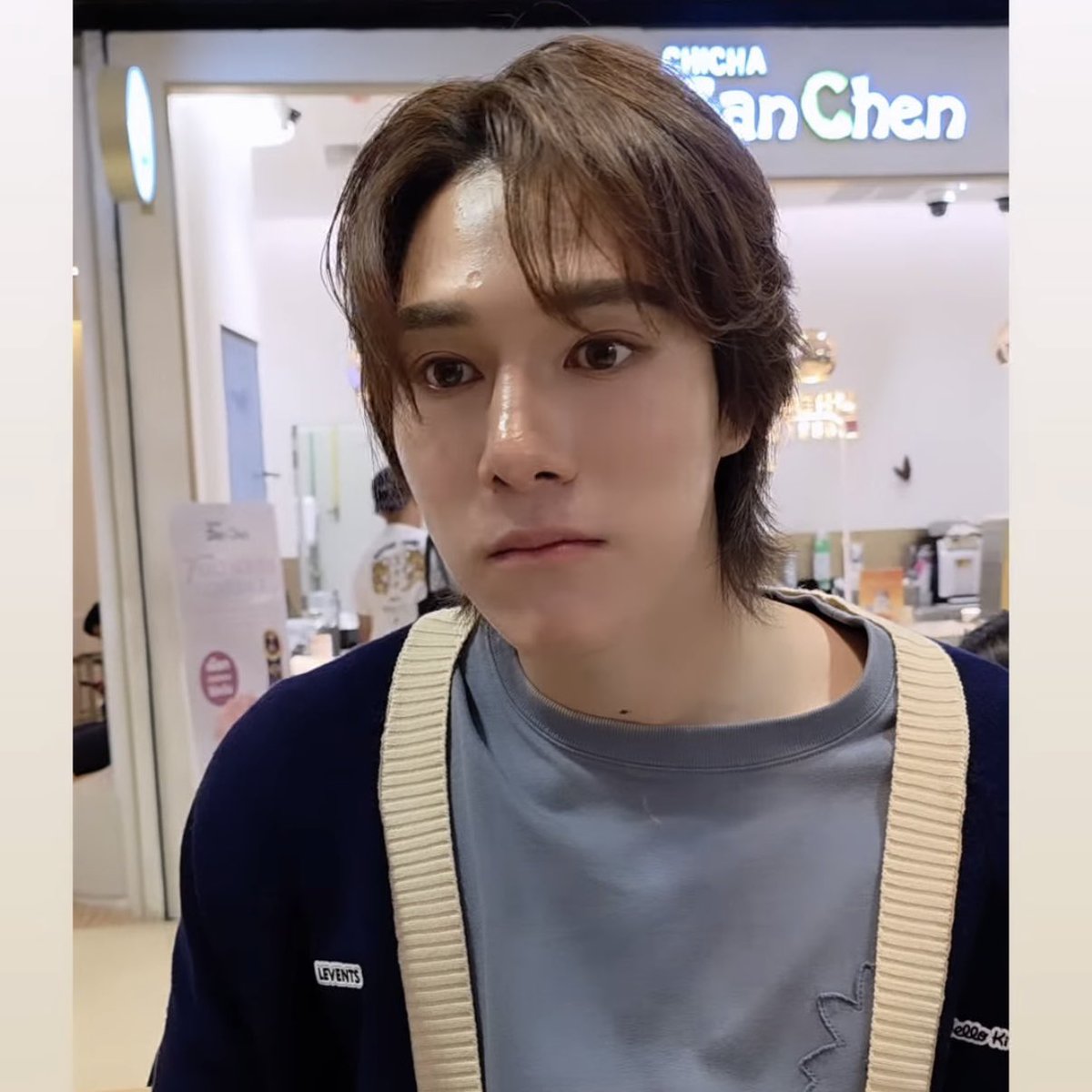 yessurr_r's tweet photo. พี่ส้มทำ ไม่ใช่ผมทำ
เพราะงั้นจั๊นไม่รุไม่ชี้หรอกนะ 😟🙁🍧

#hirunkit_ https://t.co/TmyEJRR67A