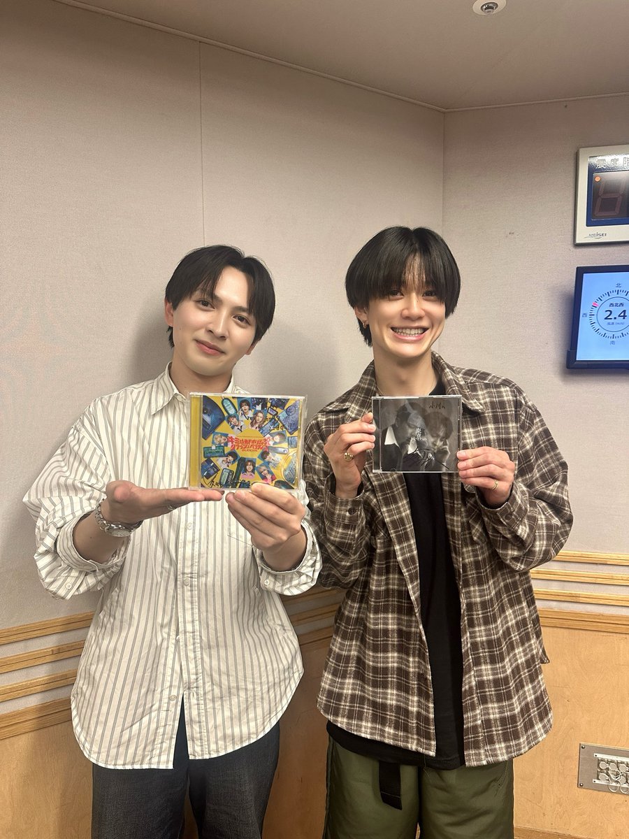 buddiis's tweet photo. #吉田仁人 の #レコメン！
ありがとうございました✨
またぜひお邪魔したいです🕺

引き続き放送をお楽しみください🎧

@reco_thursday 
#MILK #BUDDiiS #FUMINORI

📻 https://t.co/imQNWEvqud https://t.co/Aio8HQgWwh