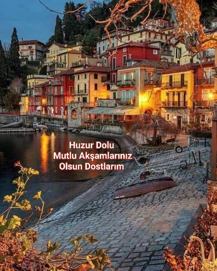 ErelHidayet1's tweet photo. Bir yanım gündelik şeyler
Evdir ekmektir
Yaşadığım kaskatı;
Bir yanım olmadık türküler söyler
Yoldur özlemdir
Benim en güzel düşlerim
İçimde kaldı..

Şükrü Erbaş
Gün #Akşam'da ☕️ https://t.co/P3DcxsHnsR