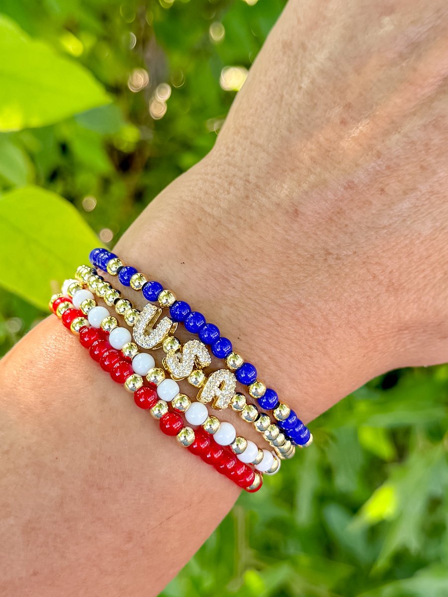 sullivansgifts's tweet photo. Theyβre going FAST! πΊπΈ We only have 4 USA bracelet sets left. Perfect for your Fourth of July stack! β€οΈπ€π
#giftideas #usa #july4th #braceletstack #shopsmall #shoplocal #shopsullivans https://t.co/8TaYT8MiEK
