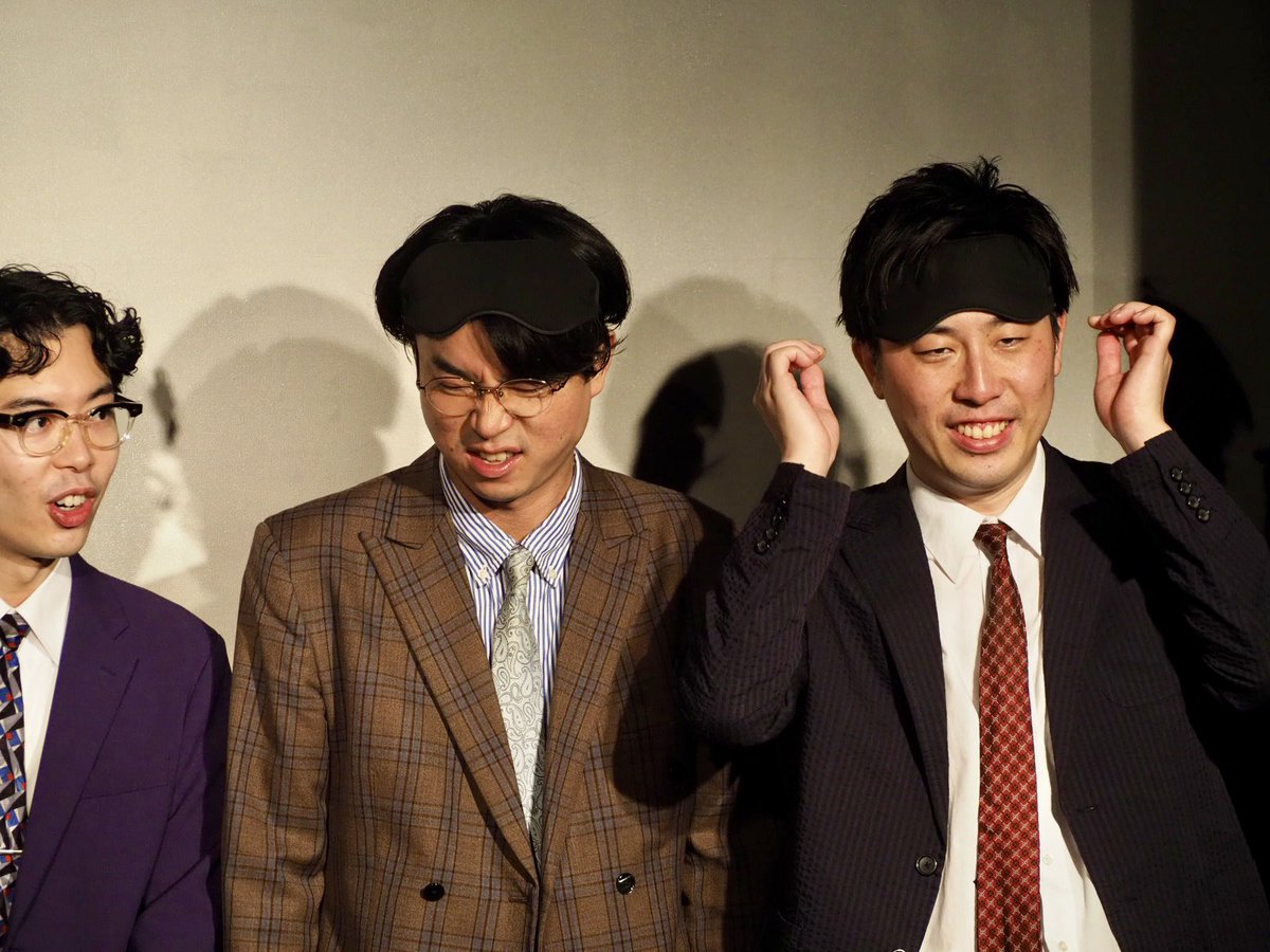 tk_iih's tweet photo. CASUAL行きました💫夜4組45分が一番いい 村田さんの朝5時セルフカット塩顔とかつやまさんの独特MCでかなり楽しかったです！コーナー惜しいところまでいってた。明日もやれば？←突き放しすぎてて面白い
つまらないものもW杯仕様になってました🇹🇷 寝てる野田洋次郎 https://t.co/5j2lLavvug